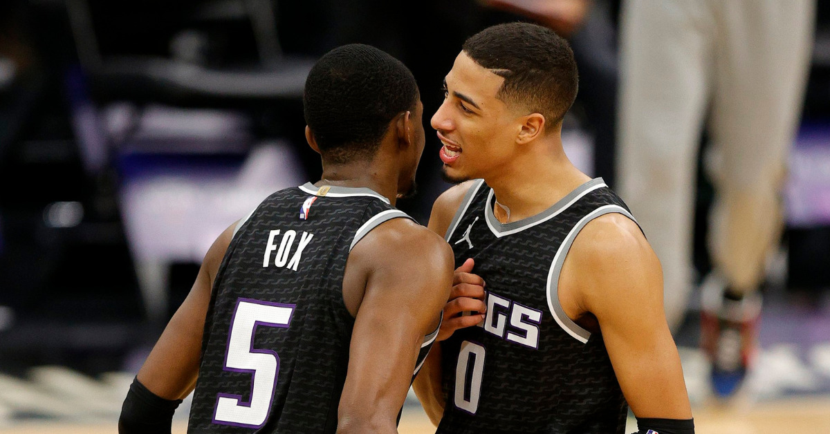 De'Aaron Fox drops a career-high 34 as the Sacramento Kings upset