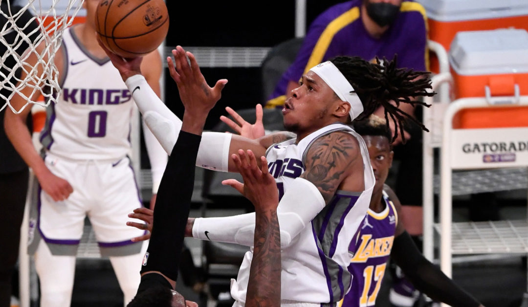 Kings 110, Lakers 106: Kings battle back for the W