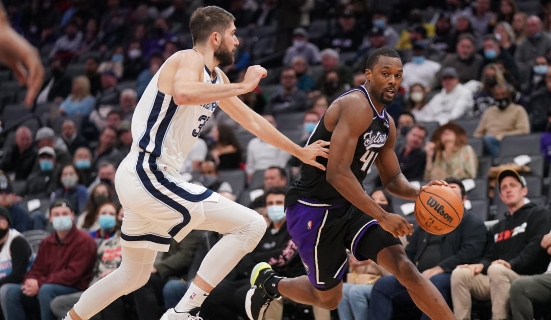 Kings 105, Grizzlies 124: Short-handed Kings fall at home