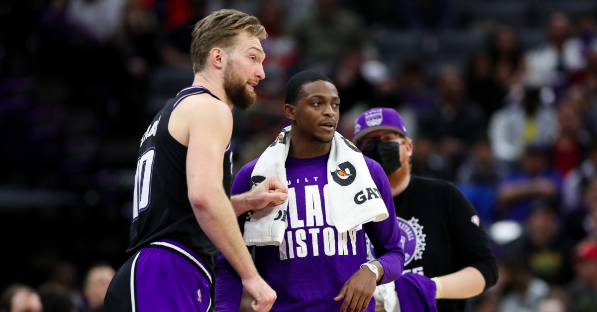 Domantas Sabonis shows why Kings traded for him in debut, plays key role in  win over Wolves 