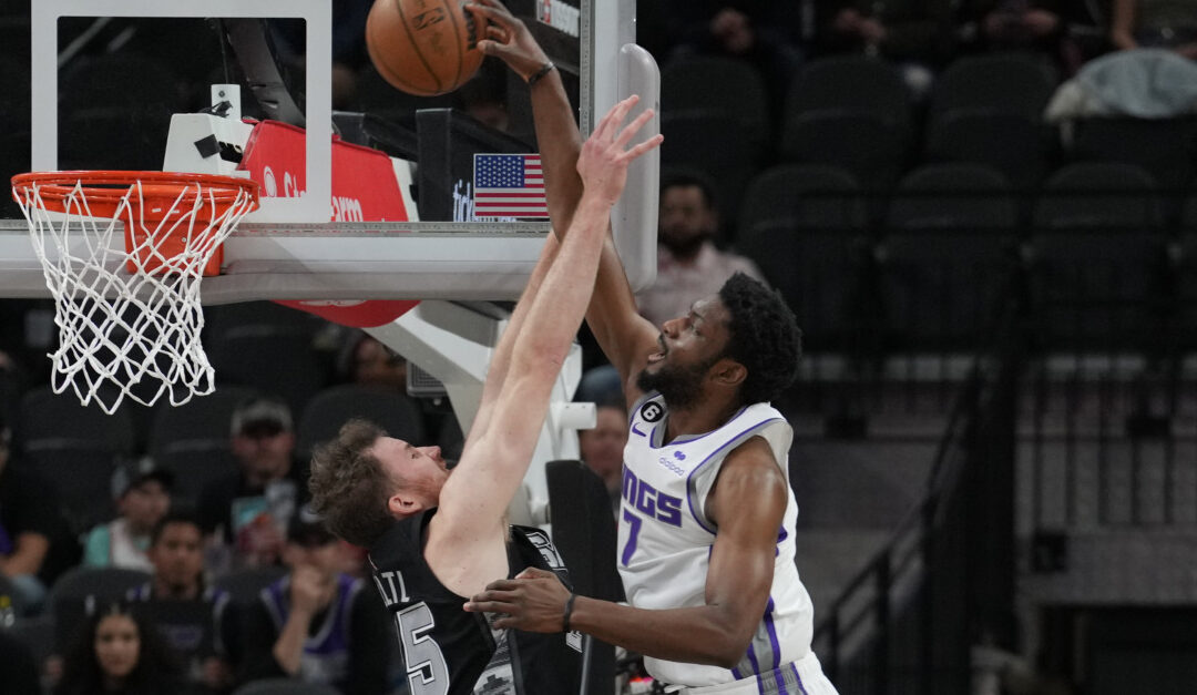 Kings 132, Spurs 119: The Kings successfully messed with Texas