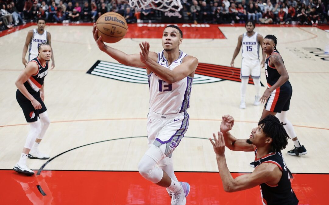 Kings 138, Trail Blazers 114: Kings Overcome Delly Injury