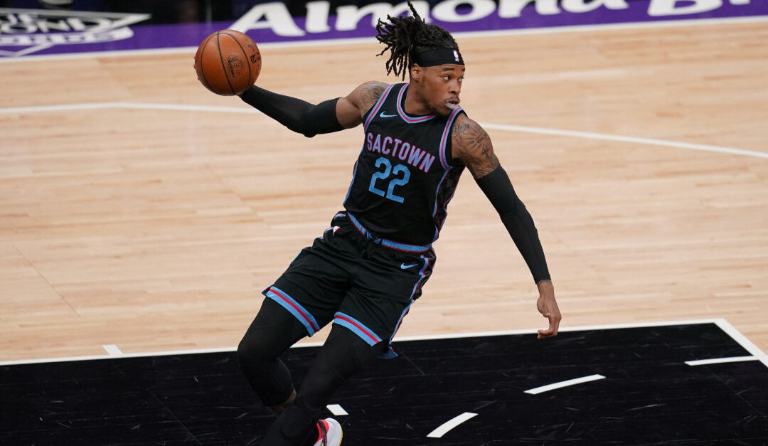 Sacramento Kings complete trade sending Richaun Holmes to Dallas