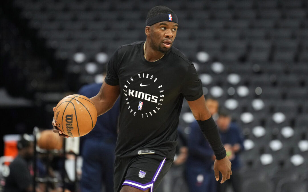 Terence Davis reportedly waived by Sacramento Kings