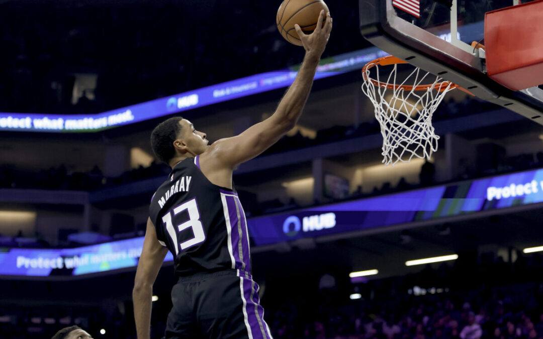 King win second in a row, defeating Wolves 117-112 in overtime