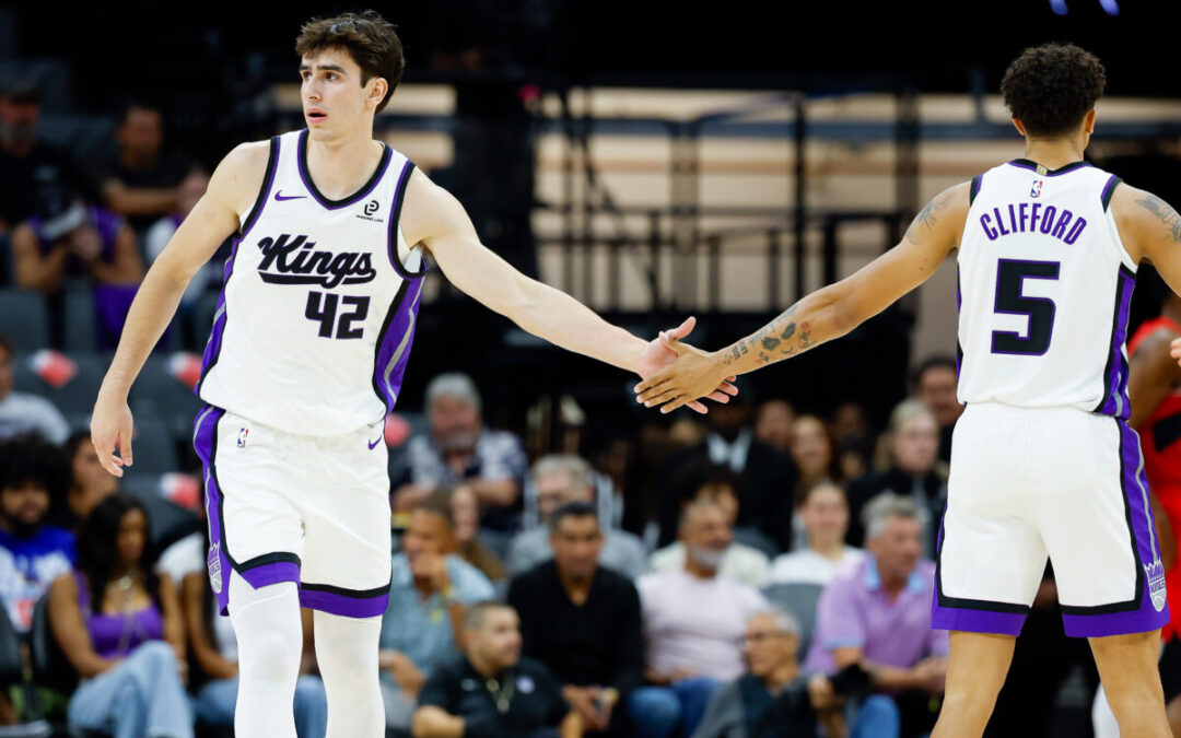 Maxime Raynaud, Nique Clifford Shine in Win Over Heat