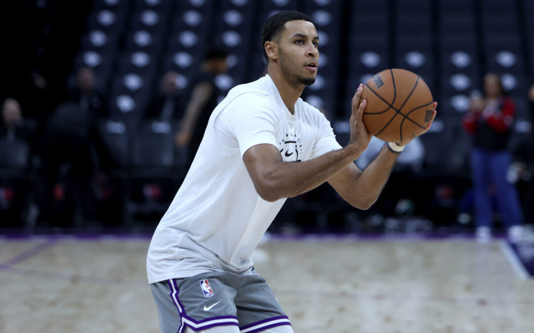 Keegan Murray diagnosed with mild calf strain, out at least a week