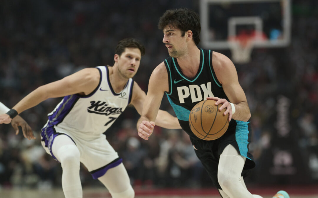 Kings close out season with loss to the Blazers