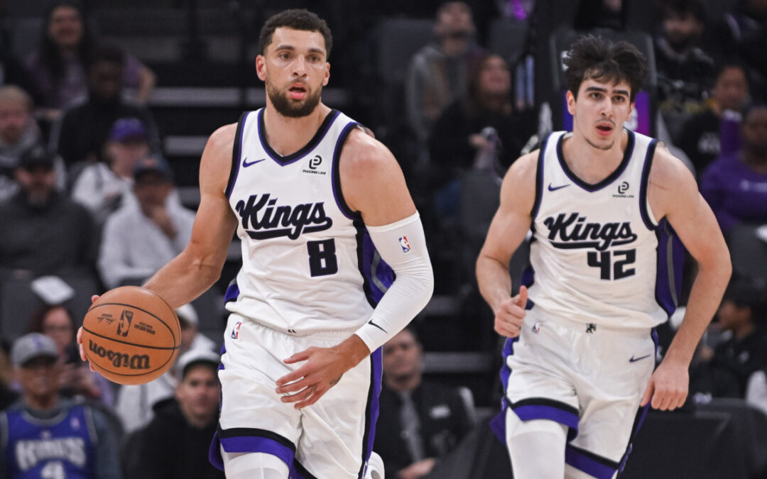 Zach LaVine Opts into $49 million Player Option
